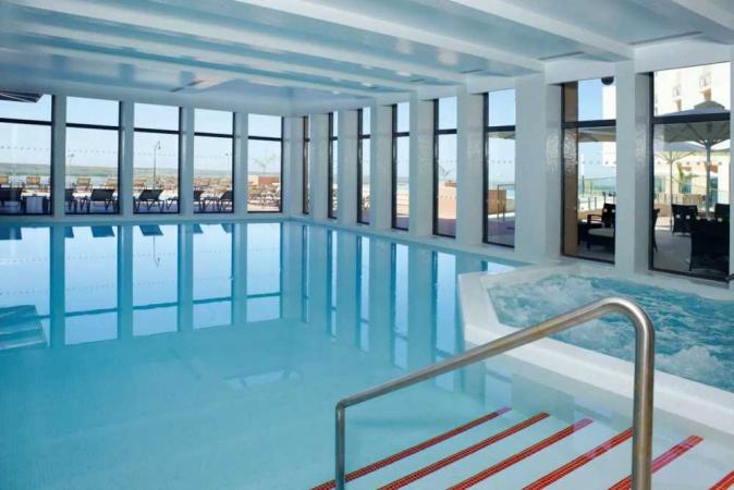 חגגו פסח 2027 עם Olam Holidays במלון Real Marina Hotel & Spa ברמת 5 כוכבים ב-Olhão, אלגרבה.