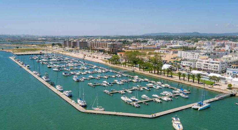 חגגו פסח 2027 עם Olam Holidays במלון Real Marina Hotel & Spa ברמת 5 כוכבים ב-Olhão, אלגרבה.
