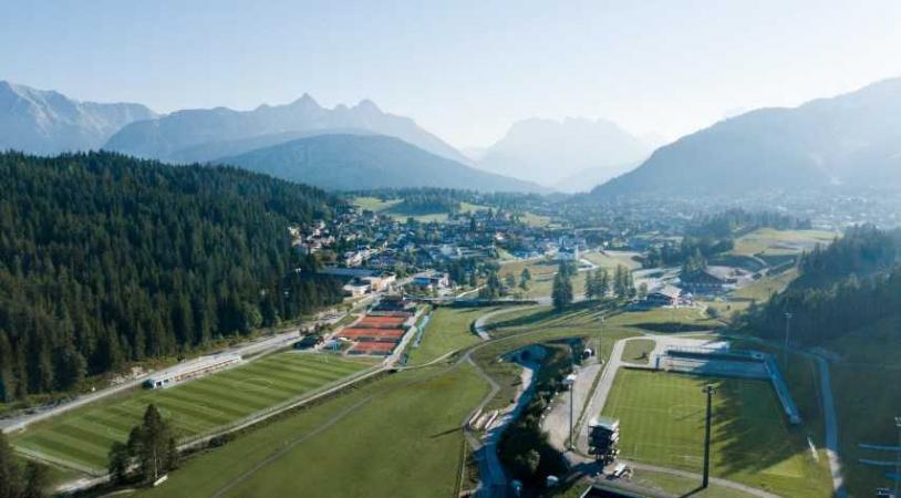 נופש קיץ גלאט כשר 2022 עם תור עולם באוסטריה
