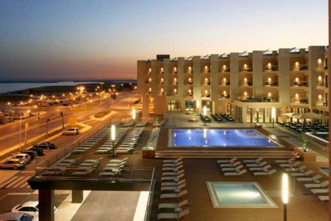 חגגו פסח 2027 עם Olam Holidays במלון Real Marina Hotel & Spa ברמת 5 כוכבים ב-Olhão, אלגרבה.